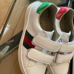 Authentic Gently Worn Unisex Kid Gucci Sneakers